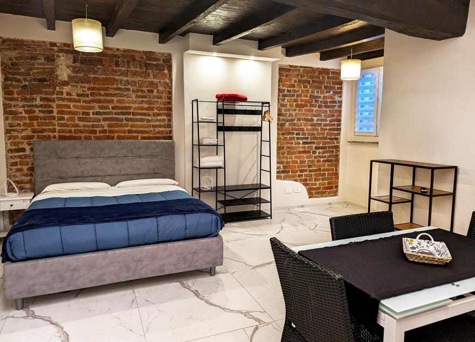 Bed, Living room, Bedroom