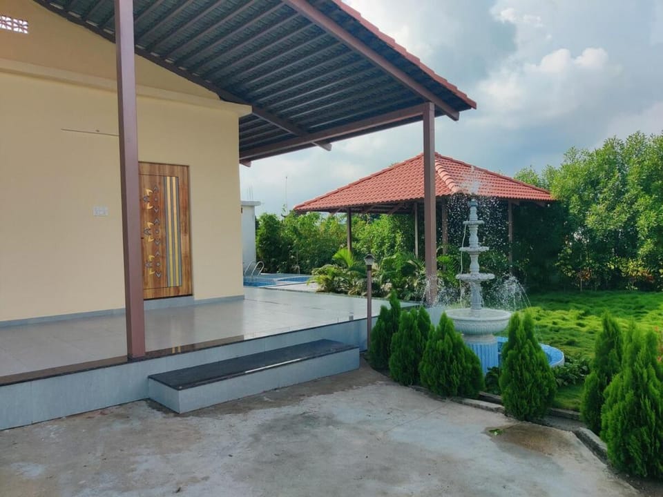 Cozy 2BHK Farm House Villa with Swim Pool and Rain Dance Villa in Maharashtra