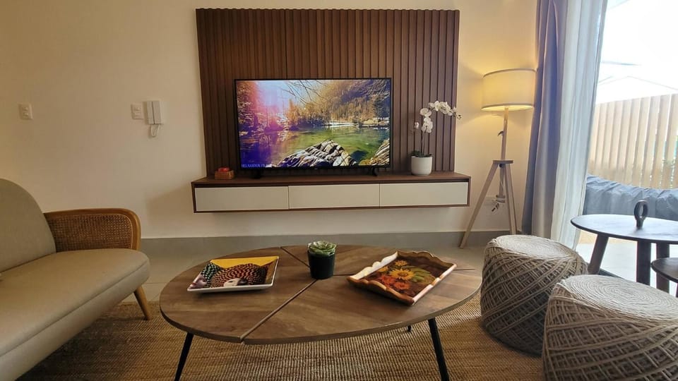 Living room, Decorative detail