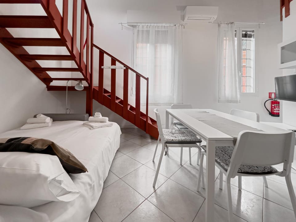 Realkasa Libia Apartment in Bologna