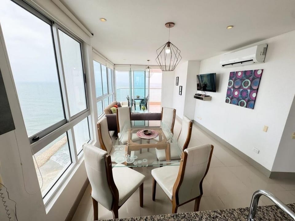 Luxury Ocean View Palmetto Beach Floor 24 2BR Apartment in Cartagena