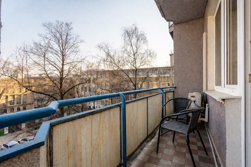FREE PARKING - ADM Warm Spacious Apartment in Center, Coffee, AC, Wifi Apartment in Bratislava