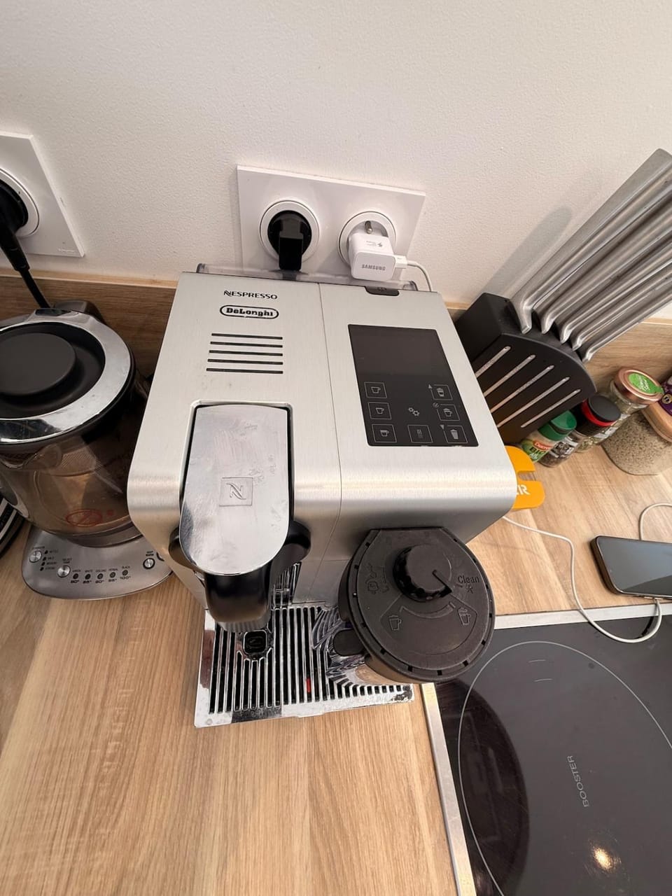 Coffee/tea facilities