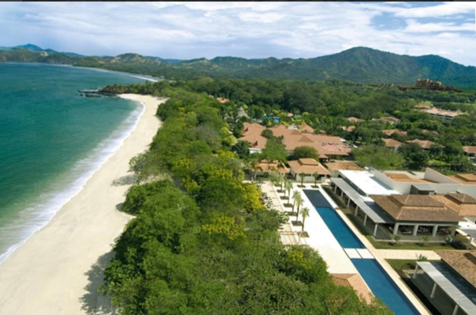 4 Bedroom, 4 Bath, Golf Course, Reserva Conchal Apartment in Guanacaste Province