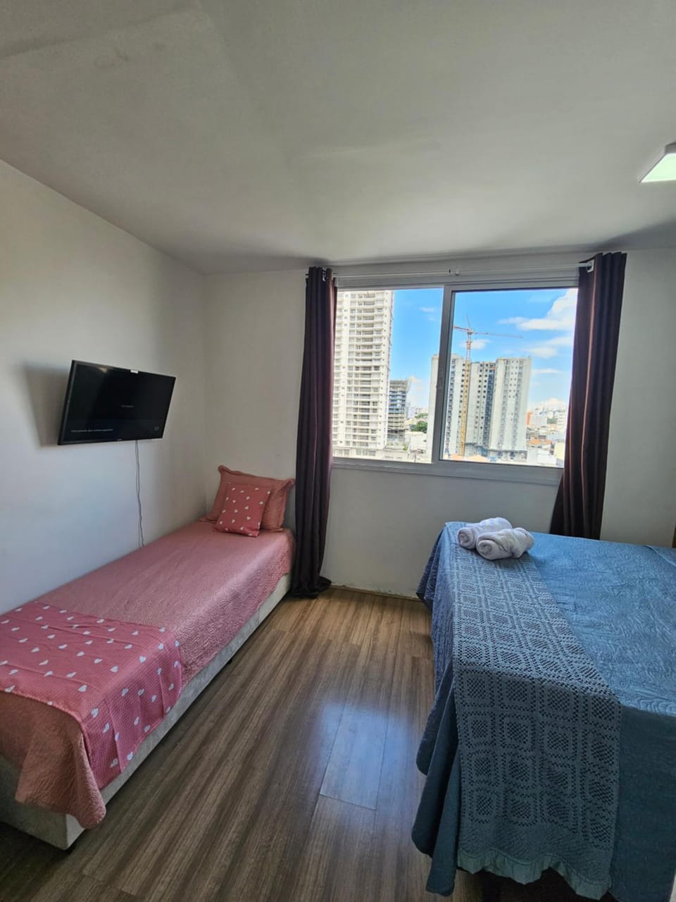 200m metro bras com Piscina Apartment in Sao Paulo City