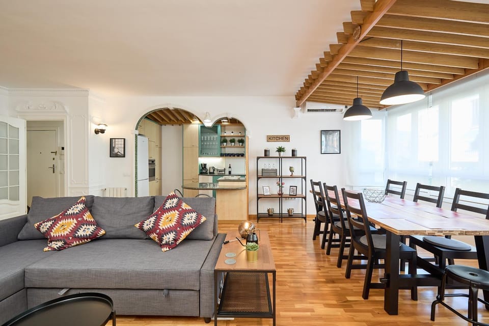 Family-friendly Oasis in the City Center Apartment in Barcelona