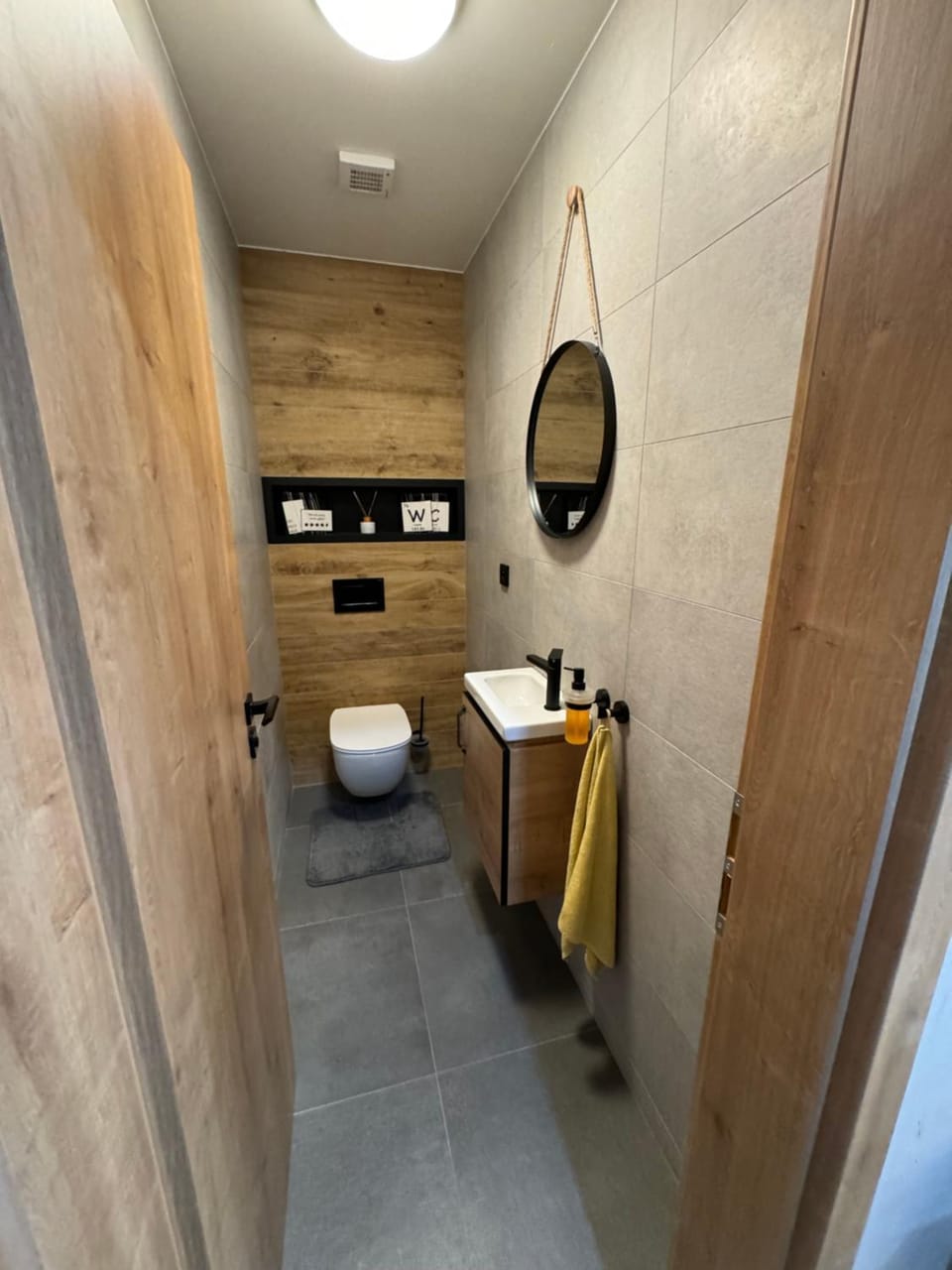 Toilet, Bathroom
