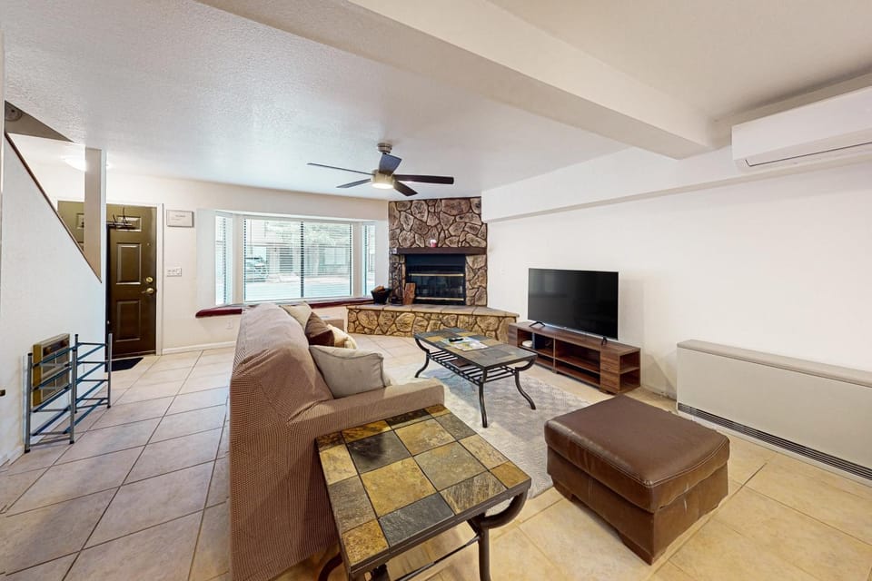 Khunu-Wasi White Mountain Hideaway House in Pinetop-Lakeside