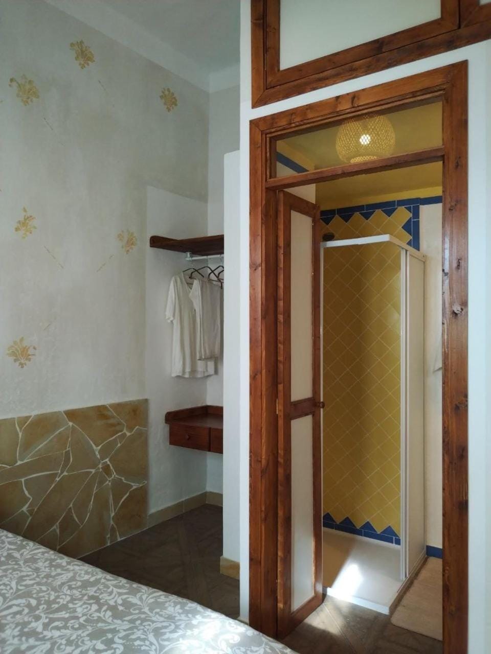 Bedroom, furniture, locker