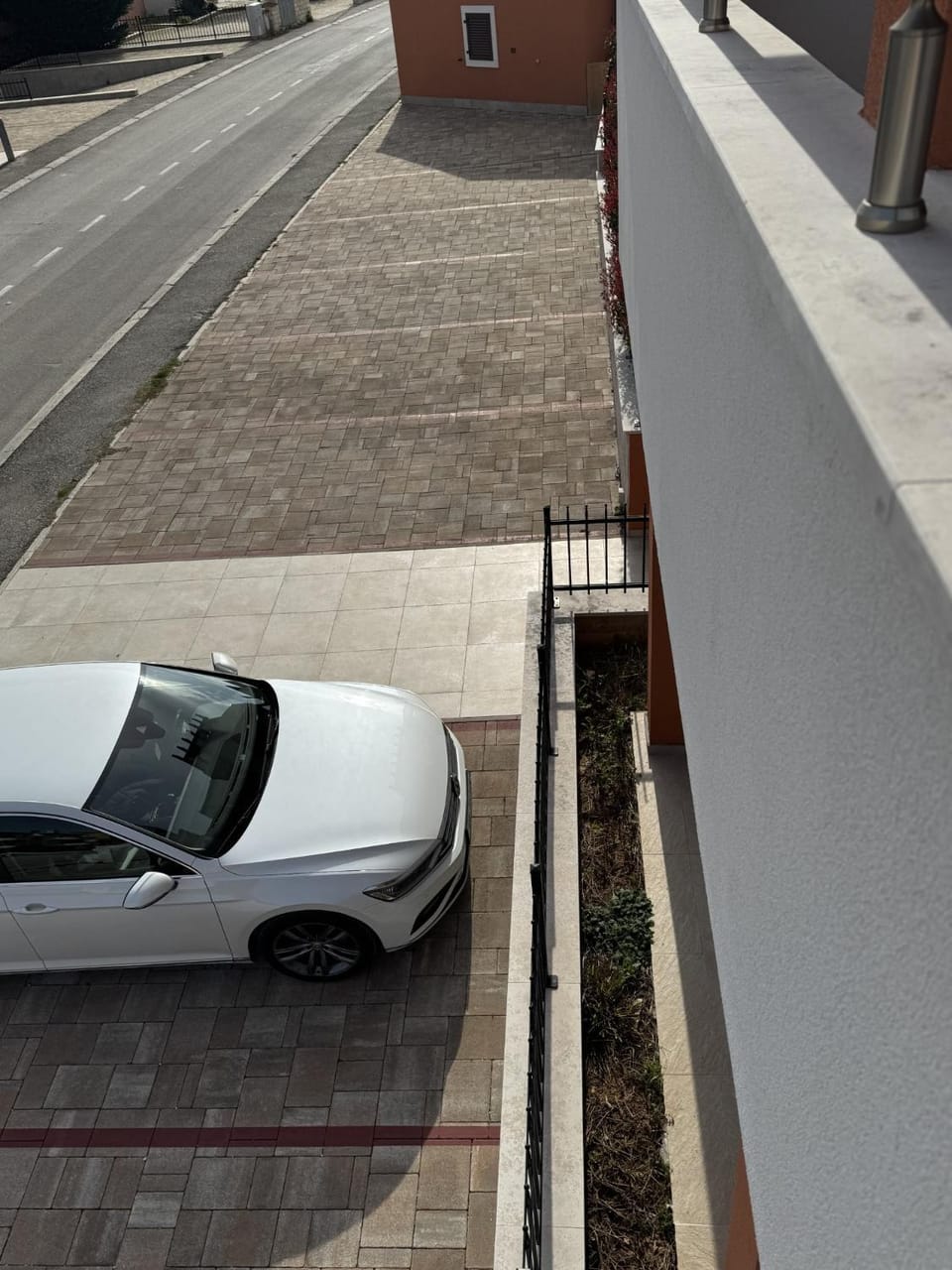 Inner courtyard view