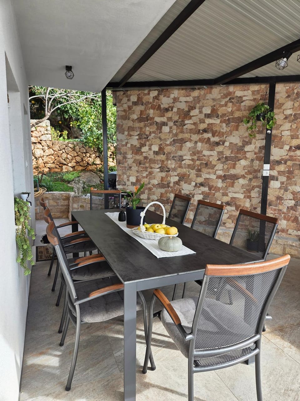 Apartment TIA, private terrace, sea view, jacuzzi Apartment in Trogir
