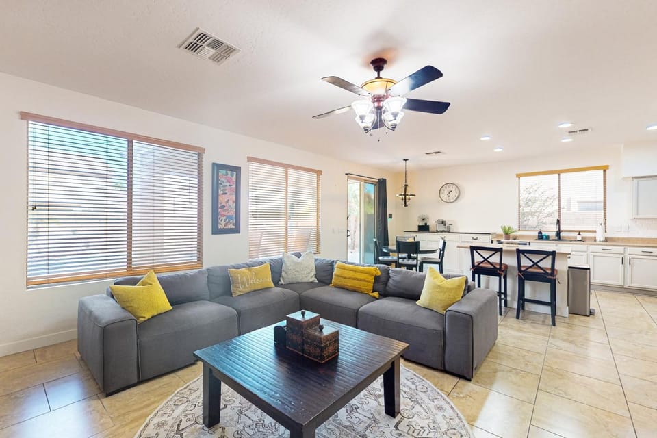 Desert Dreamscape House in Laveen Village