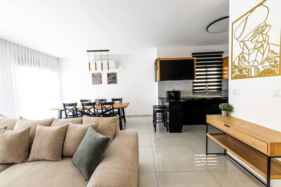 4amazing and new bedrooms Apartment in Haifa District
