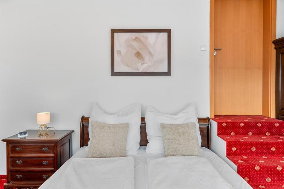 Scharnhäusle 15 - Guest room Ostfildern Apartment in Esslingen