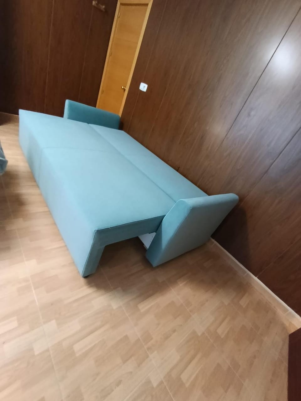 Staff, Bed