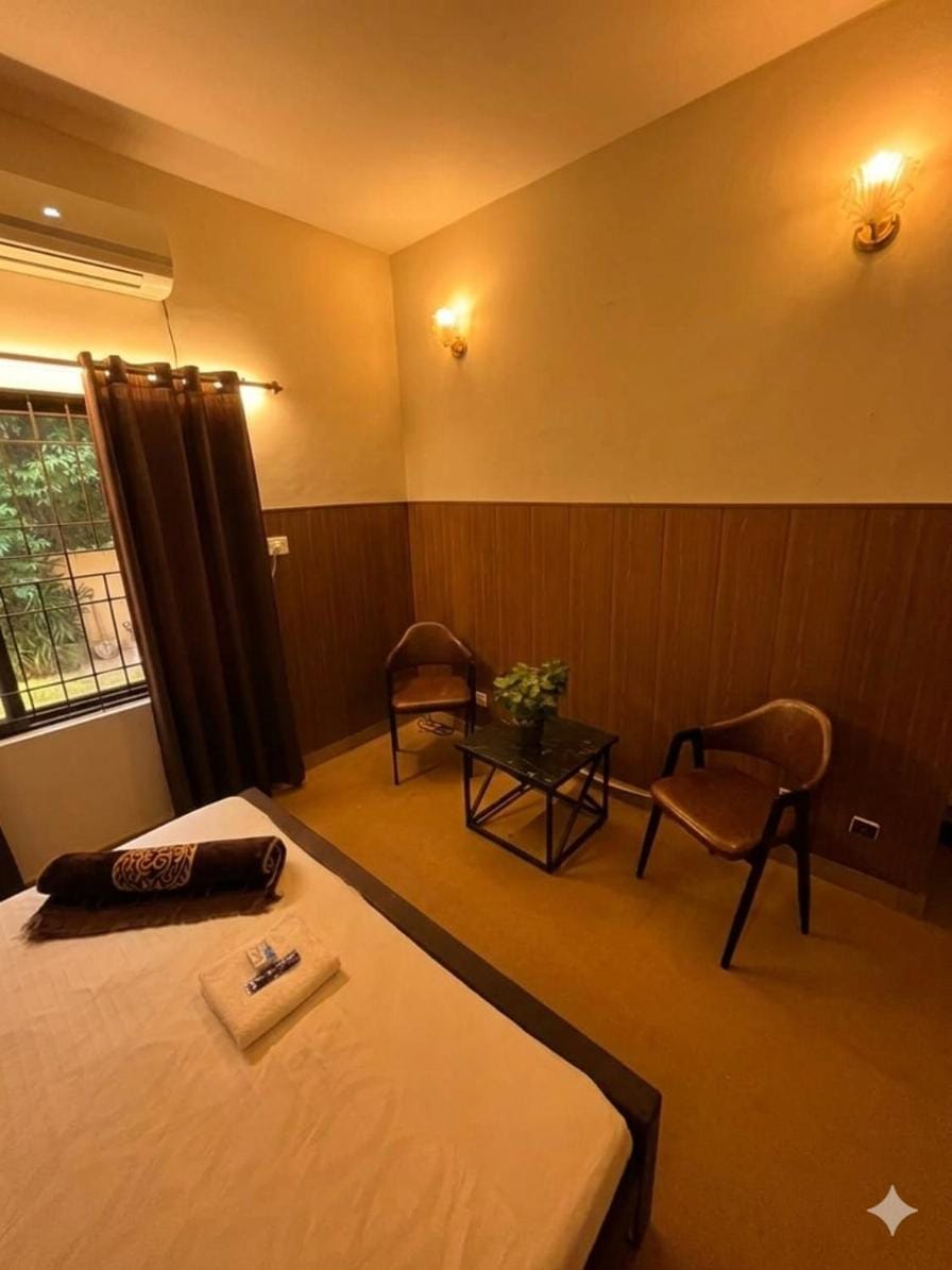 Executive Rooms - F10 Islamabad Hotel in Islamabad