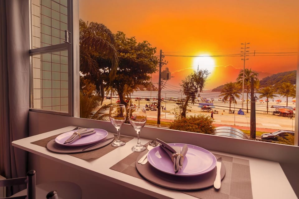 Apê Vista Mar Inesquecível com Garagem - 2 min Shopping Apartment in Santos