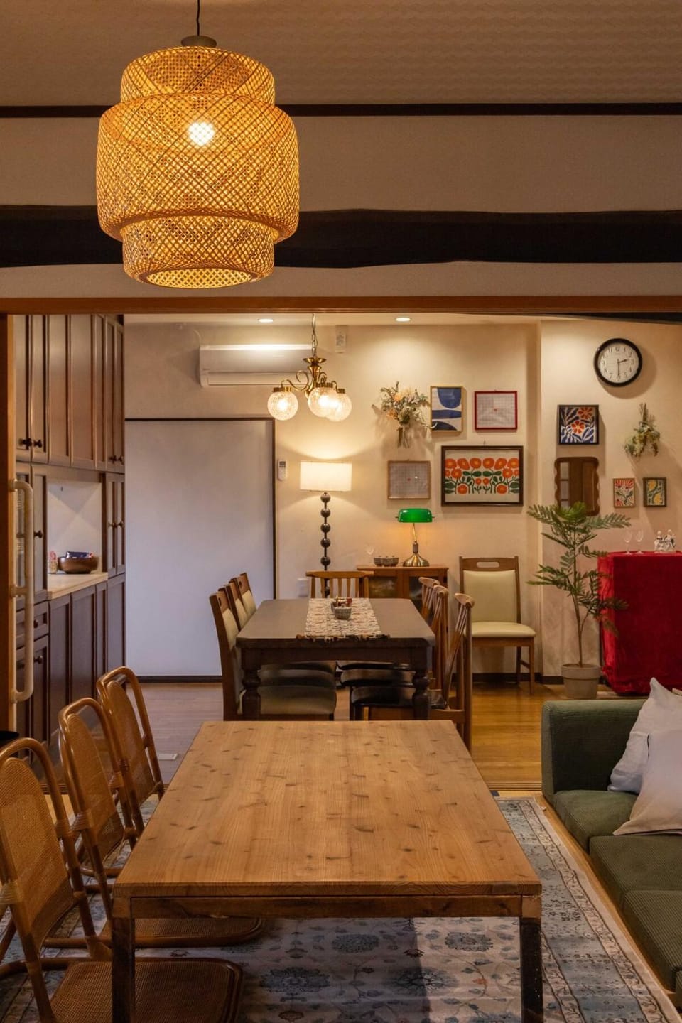 Living room, Dining area