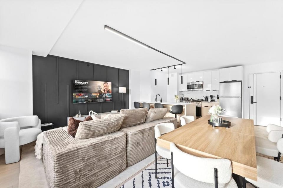 Living room, Dining area