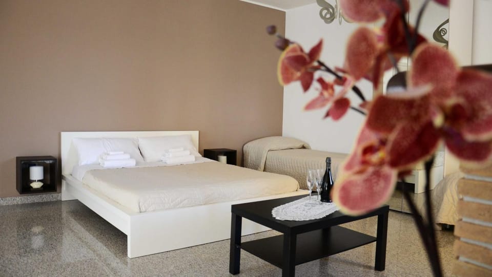 Bed, Bedroom, cot, bunk bed, Family