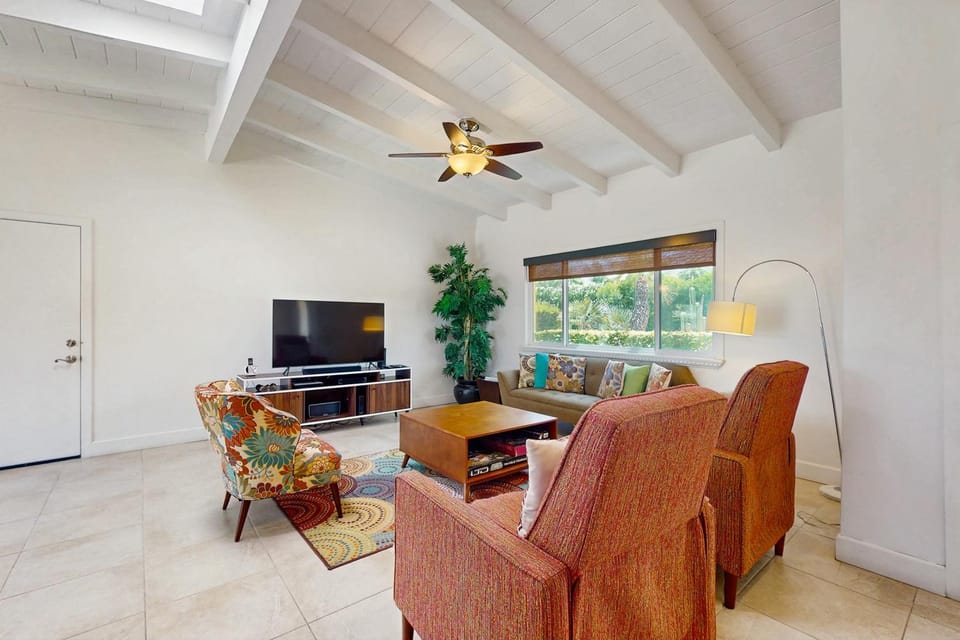 Modern Mirage House in Rancho Mirage