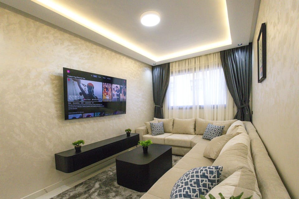 Communal lounge/ TV room
