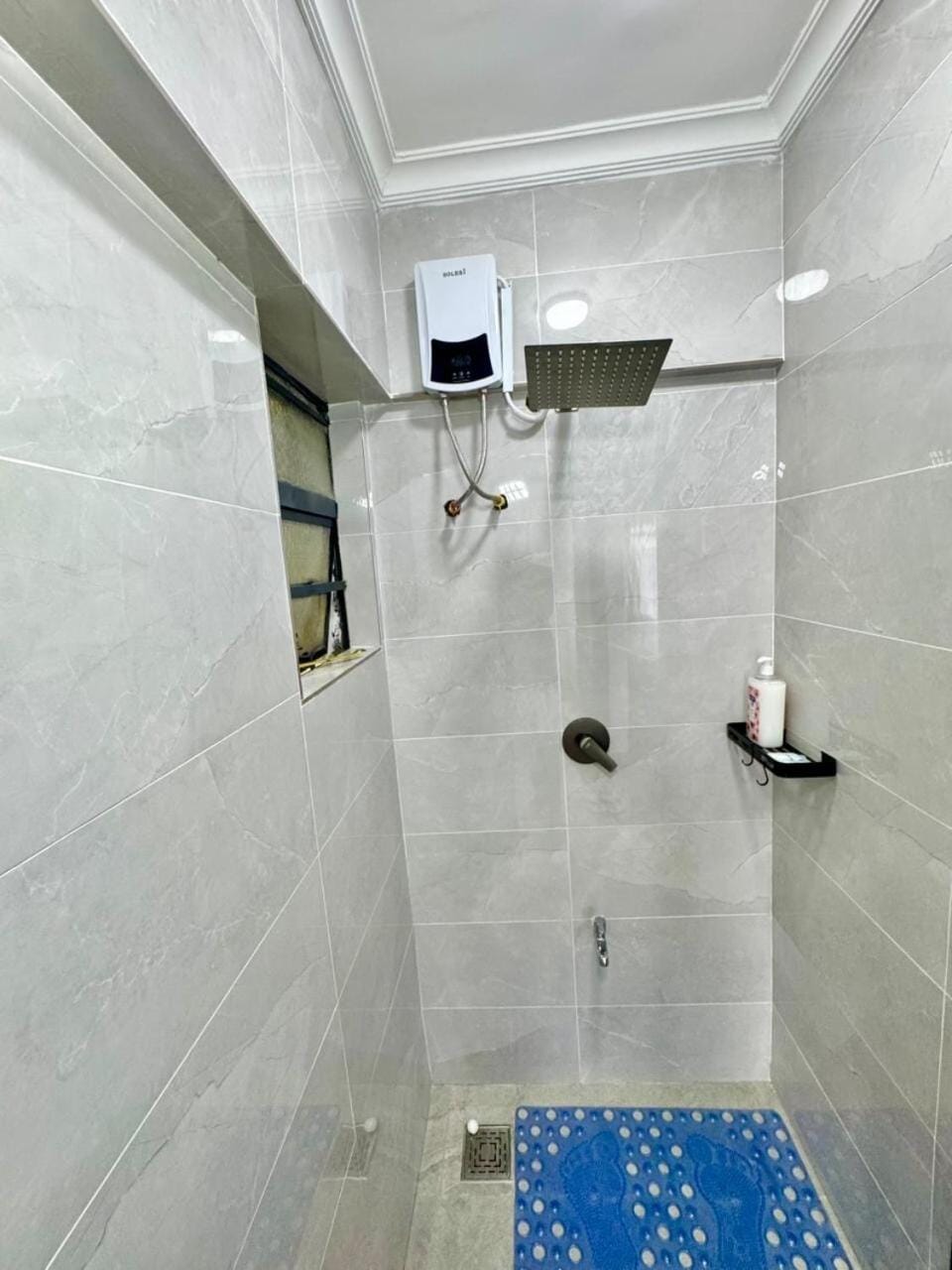 The One Bedroom Crown Jewel at Makasembo Apartment in Kenya