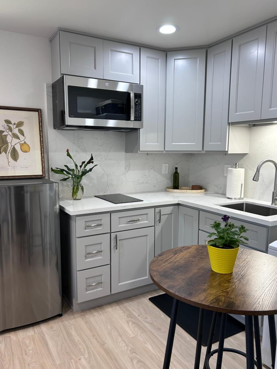 Kitchen or kitchenette, Dining area, kitchen, kitchen