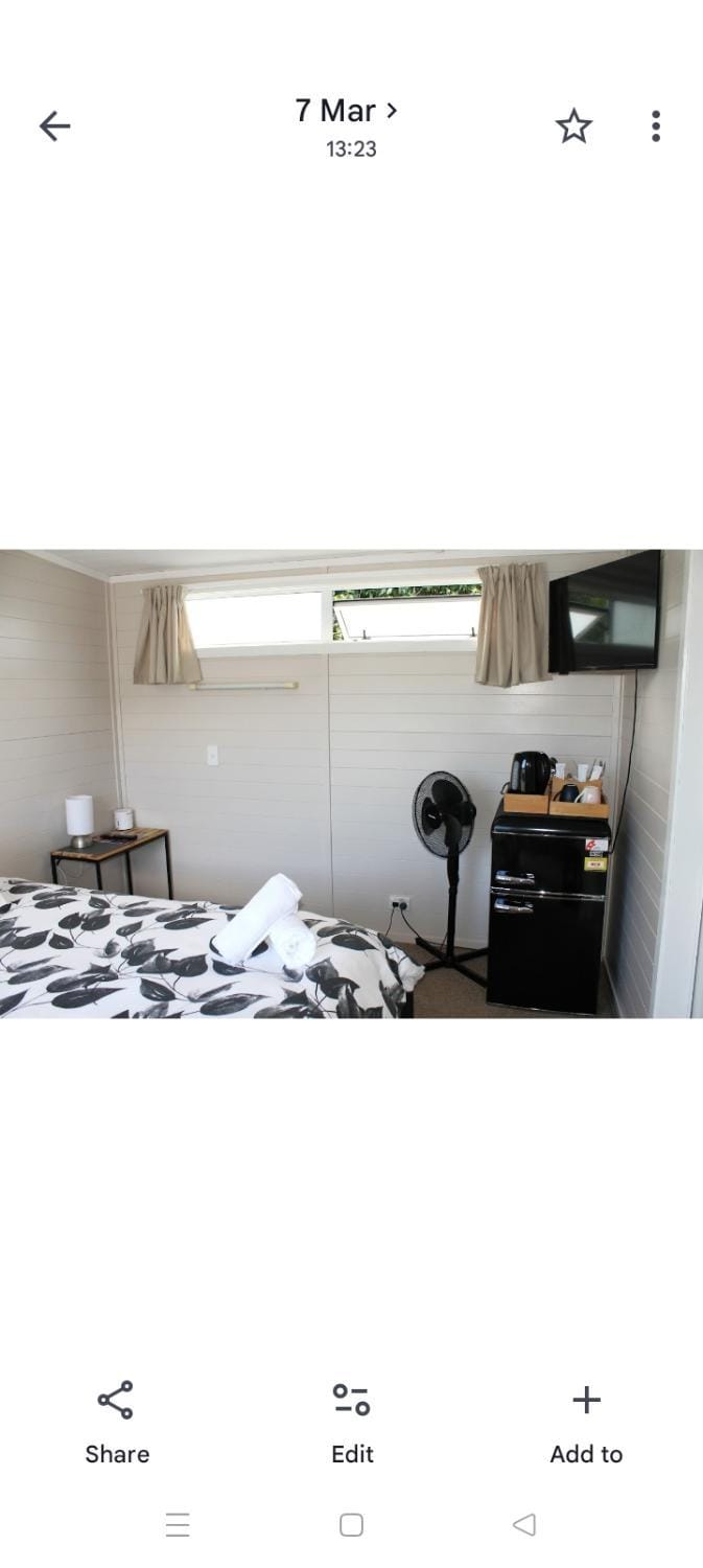 Prestige park suites Raglan - Private studio Bed and Breakfast in Raglan