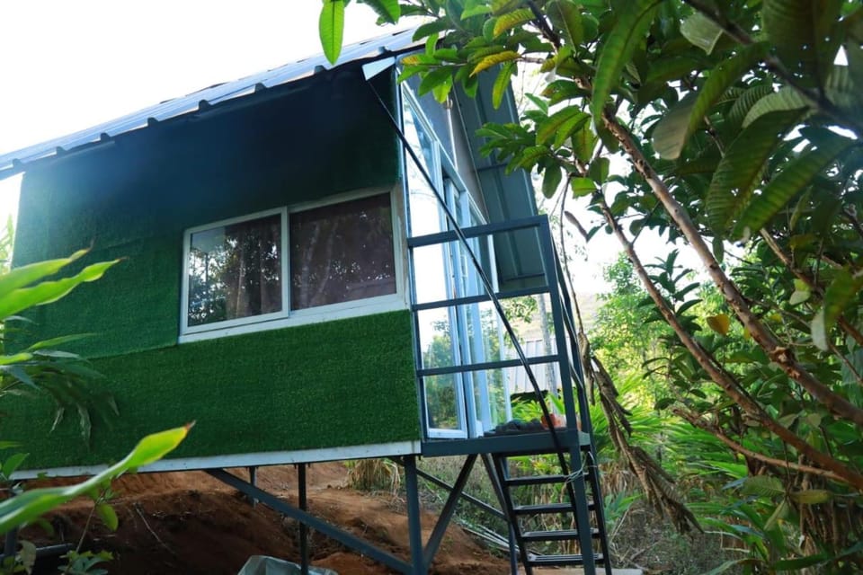 Nomadic Mounty Sathram Luxury tent in Kerala