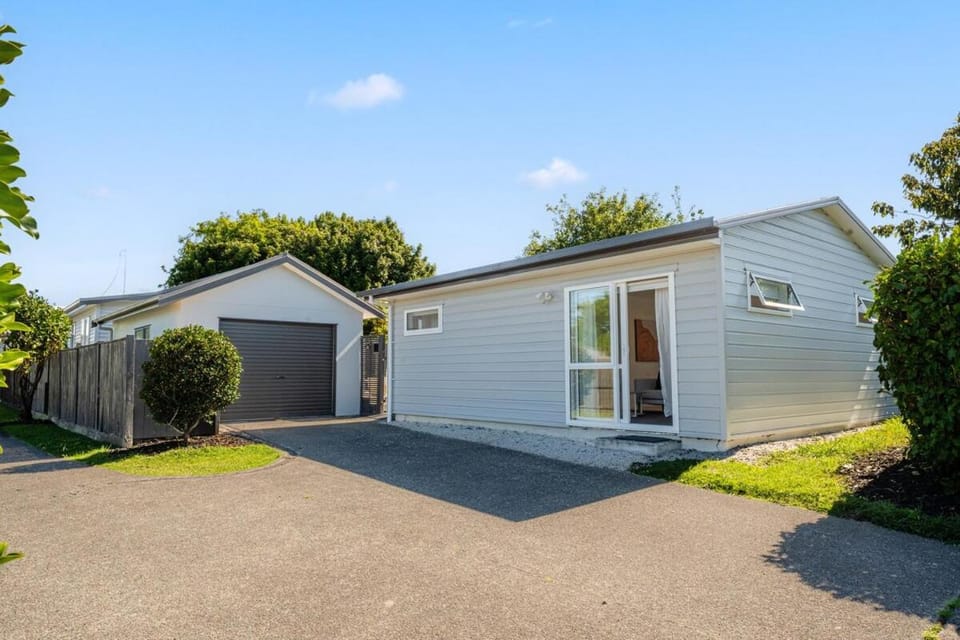 Studio 17 Private Standalone Studio in Greenhithe North Shore House in Auckland