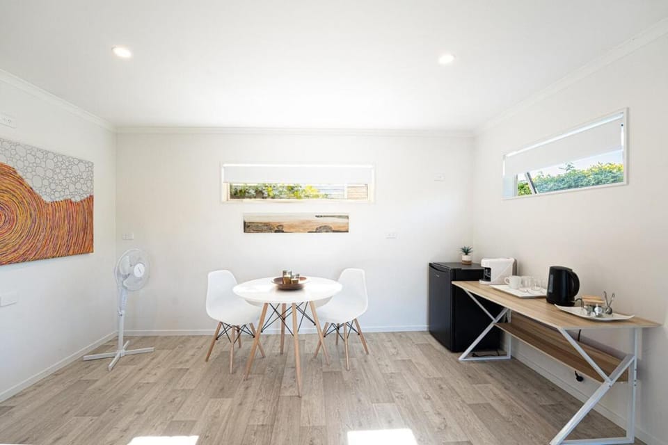 Studio 17 Private Standalone Studio in Greenhithe North Shore House in Auckland