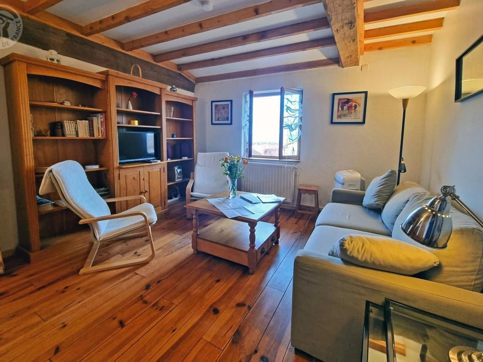 Appartement paisible et pratique - 4 pers. - FR-1-496-387 Apartment in Auvergne-Rhône-Alpes