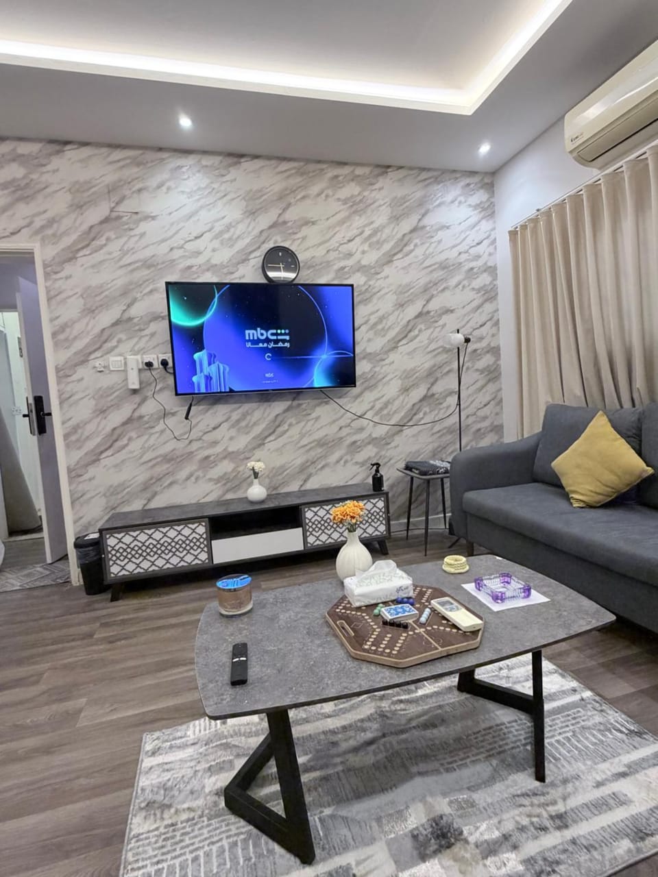 TV and multimedia, Seating area