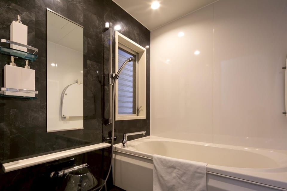 Shower, Bathroom, Bath