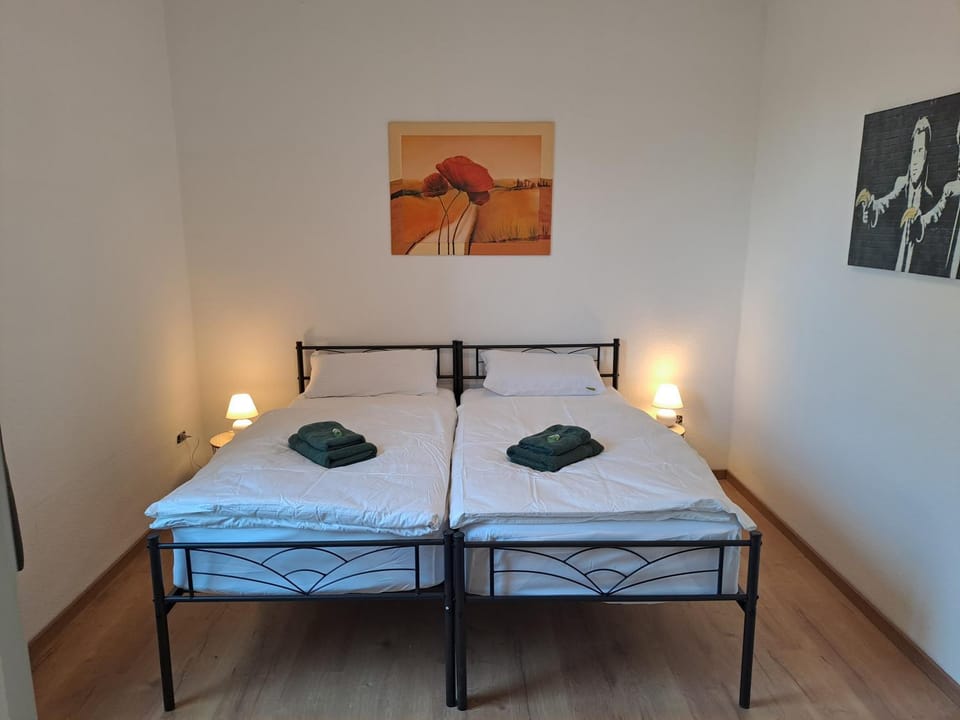 Zimmer am Hauptbahnhof 4 Apartment in Minden