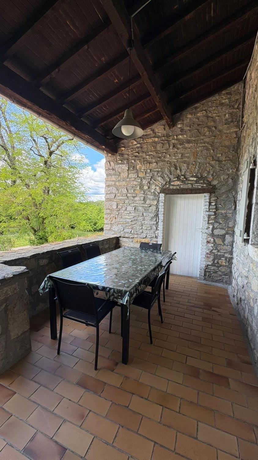 Le Mas de la Colombe Bed and Breakfast in Grospierres