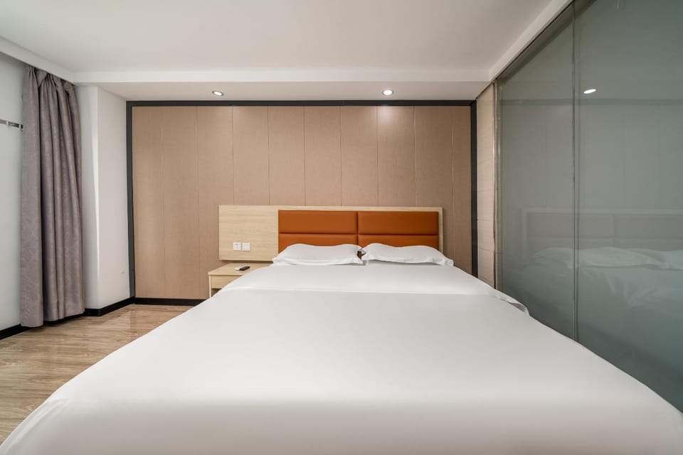 广州美华酒店-南方大厦新亚洲电子城新中国大厦服装城 Hotel in Guangzhou