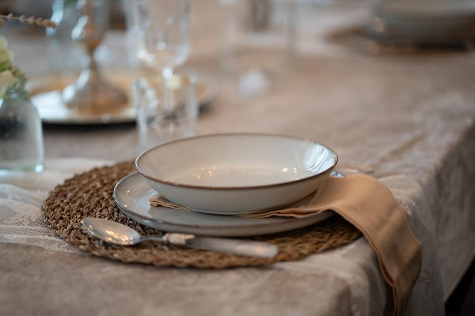 Food and drinks, Banquet/Function facilities, Food
