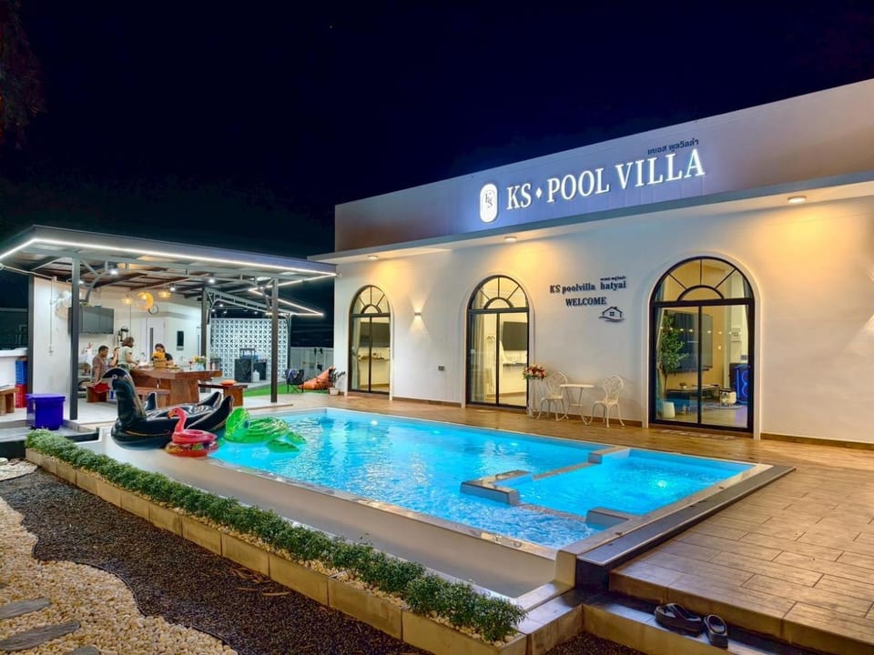 KS poolvilla hatyai Villa in Thailand