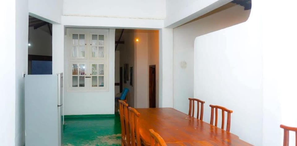V6 Nest Villa in Uva Province, Sri Lanka
