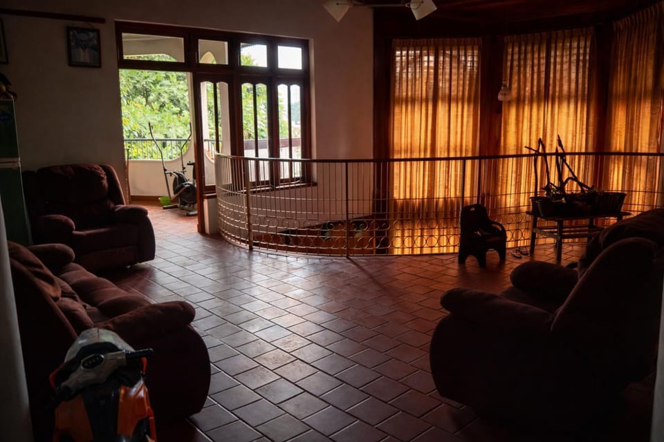 V6 Nest Villa in Uva Province, Sri Lanka