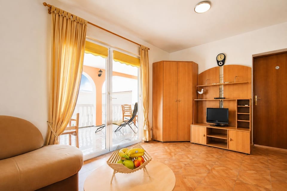 Balcony/Terrace, Living room