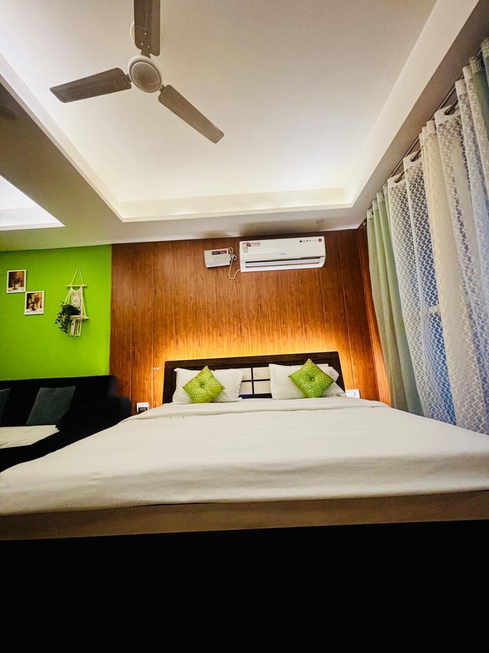 Urban Hillview Serenity Studio by Jwalpa Retreat Apartment in Dehradun