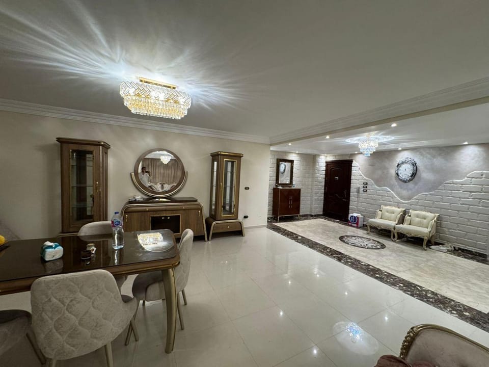 مصر الجديدة ارض الجولف Apartment in Cairo Governorate