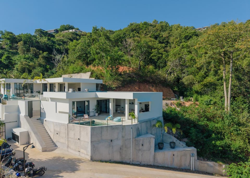 Tris Villas ocean view Villa in Pujut