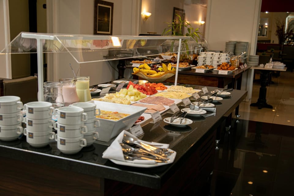 Breakfast, Buffet breakfast