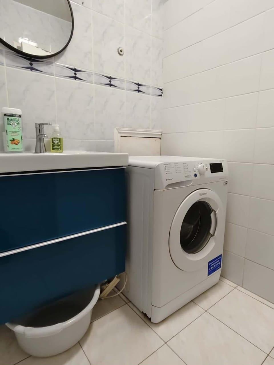 5 min walk to metro, 3 bedrooms, la défense, parking Apartment in Puteaux