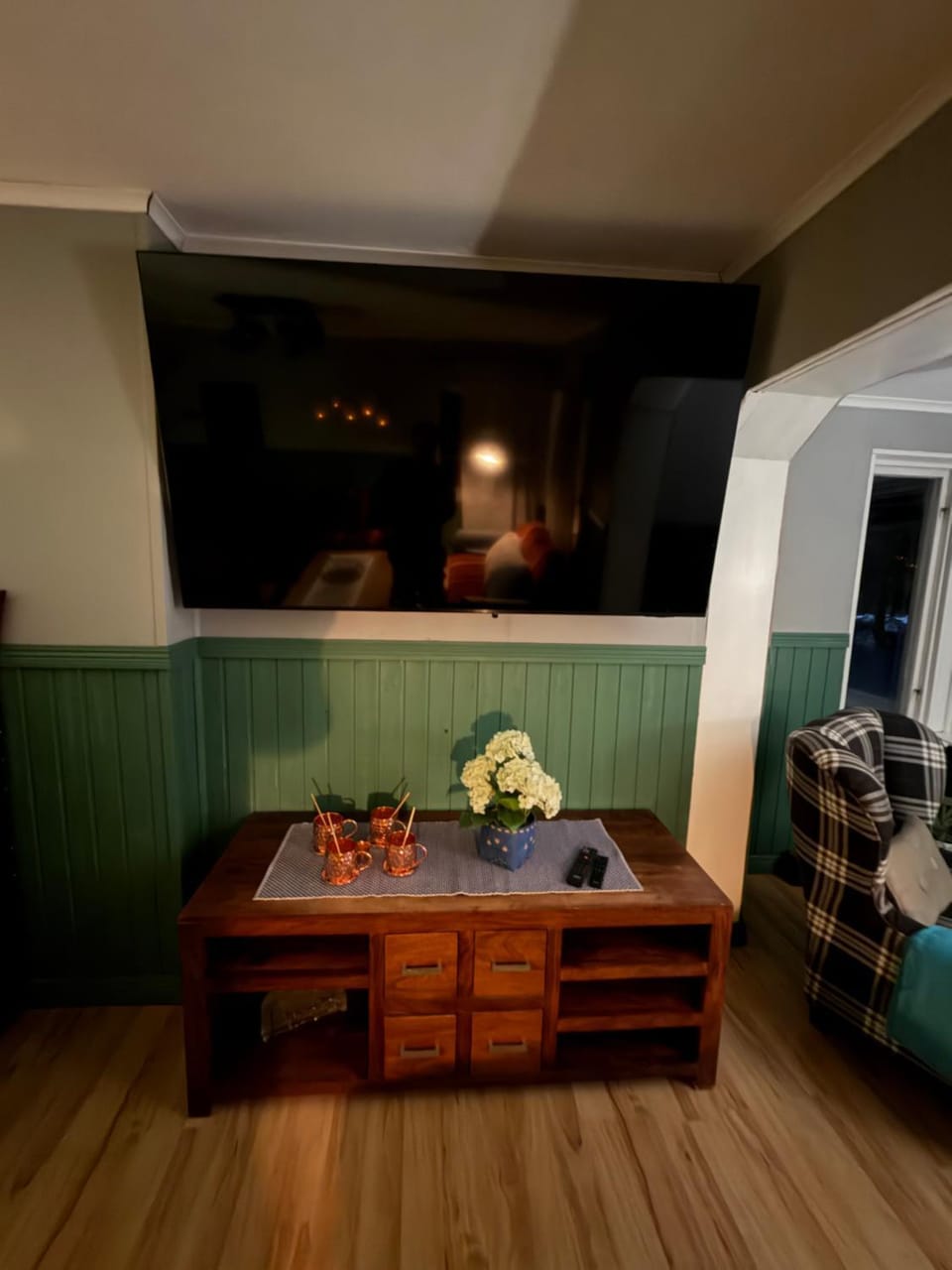 TV and multimedia, Living room, Seating area, fireplace
