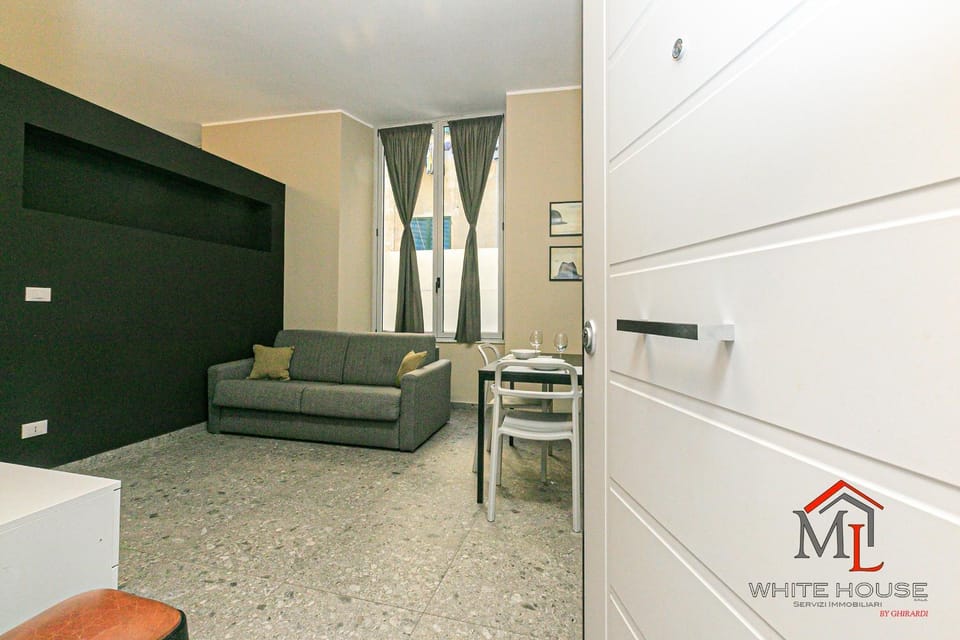 Facade/entrance, Living room